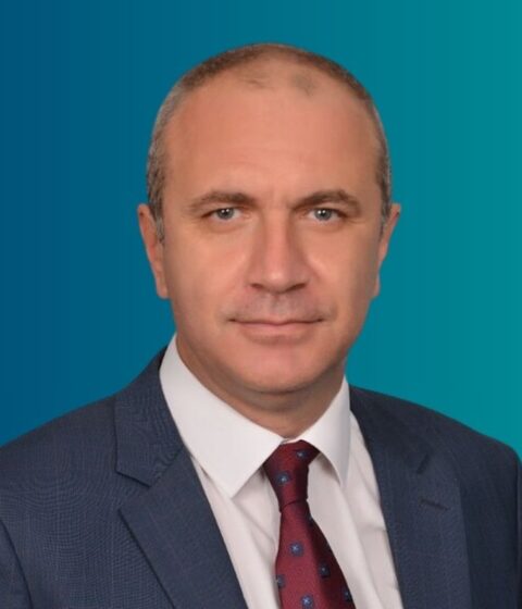 Dr. Murat Durak